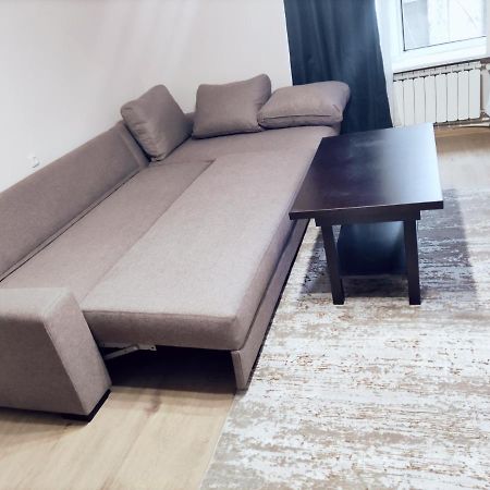 Renovated 1 Bedroom With King Size Bed In Kentron يريفان المظهر الخارجي الصورة