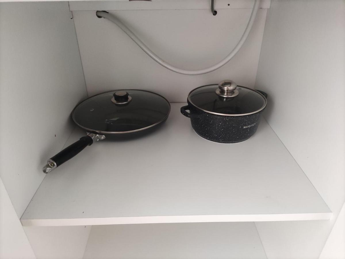 Renovated 1 Bedroom With King Size Bed In Kentron يريفان المظهر الخارجي الصورة