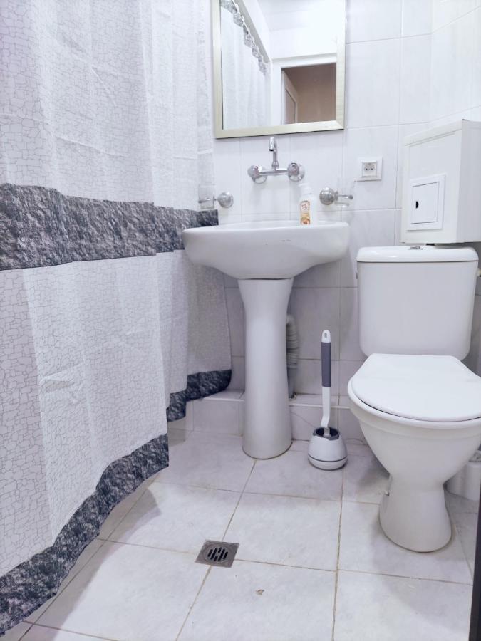 Renovated 1 Bedroom With King Size Bed In Kentron يريفان المظهر الخارجي الصورة
