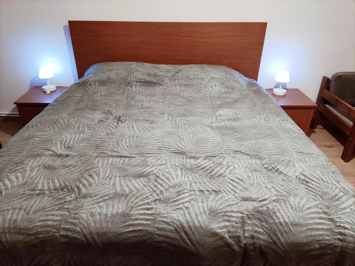 Renovated 1 Bedroom With King Size Bed In Kentron يريفان المظهر الخارجي الصورة