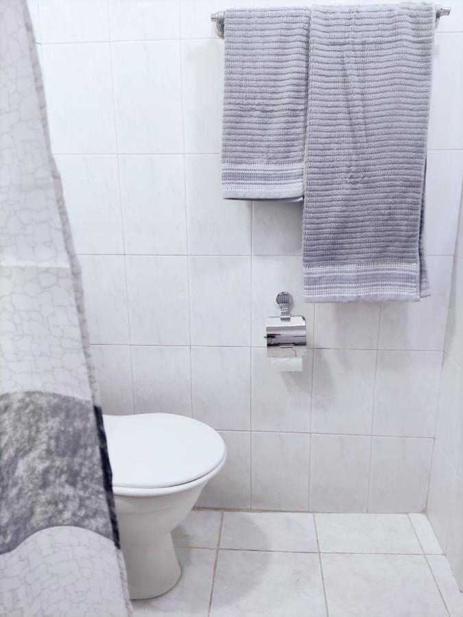 Renovated 1 Bedroom With King Size Bed In Kentron يريفان المظهر الخارجي الصورة